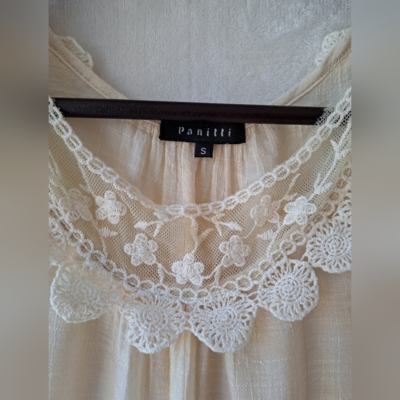 Panitti sleeveless top - Picture 2 of 8